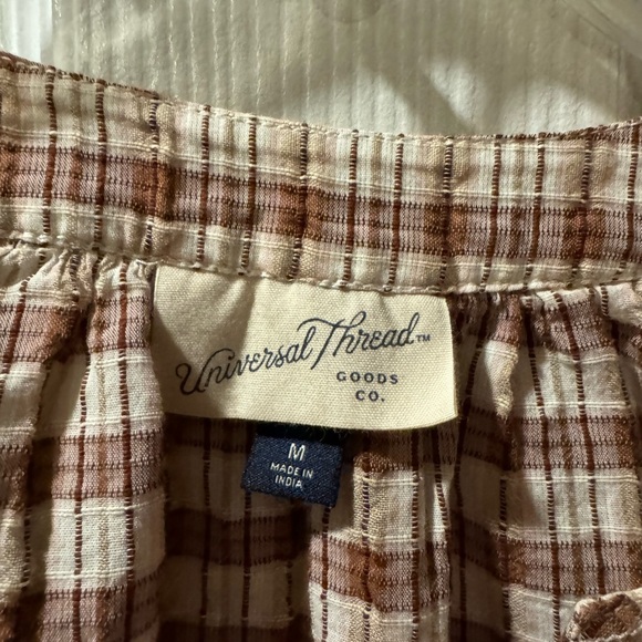Universal Thread Brown Fall Plaid V-Neck Blouse - Picture 3 of 3